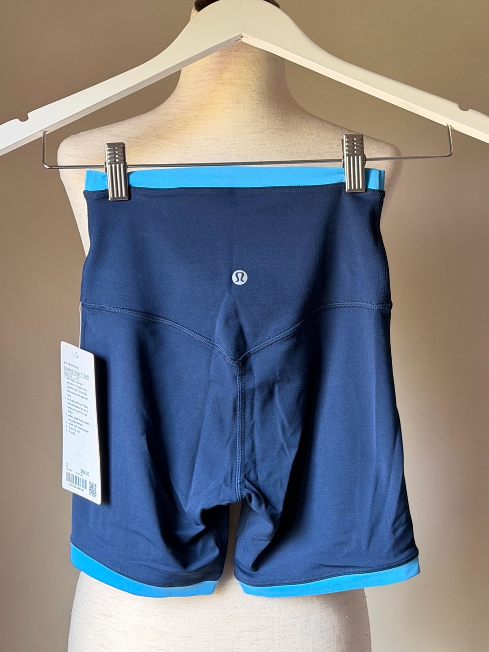 lululemon athletica Navy High-Waisted 6” Biker Shorts with Light Blue Trim - Picture 4 of 6